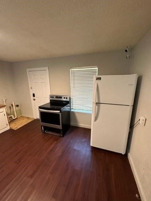 1301 Sewell St - Photo 7 of 11