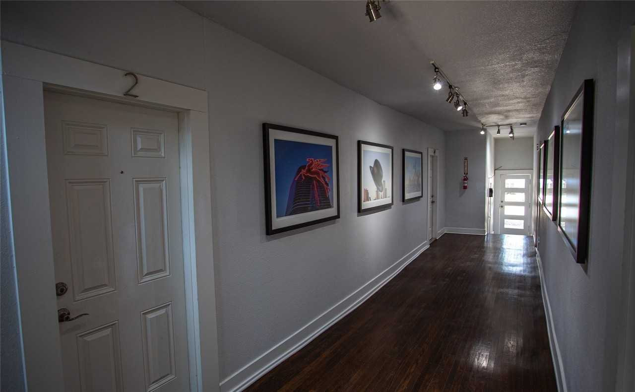 5328 Rowena St - Photo 2 of 12