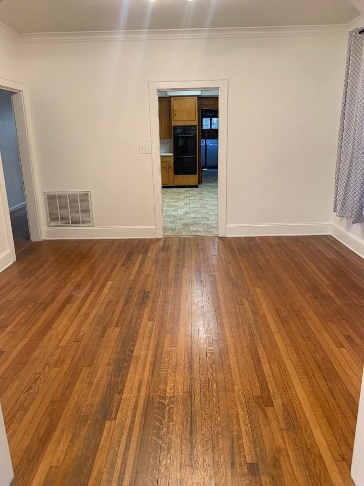 637 Linden St - Photo 4 of 14