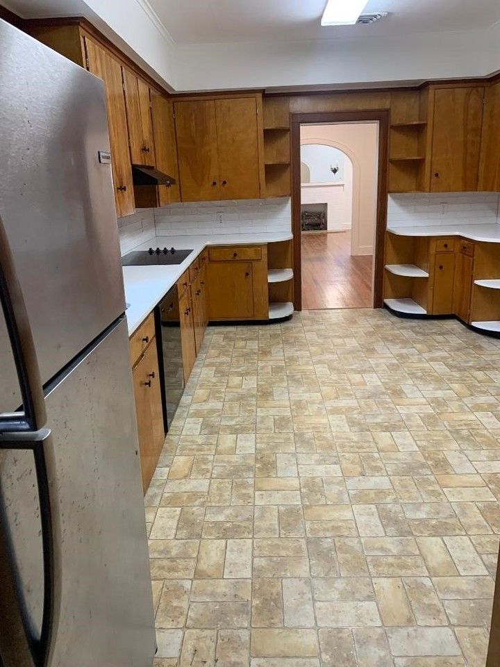 637 Linden St - Photo 7 of 14