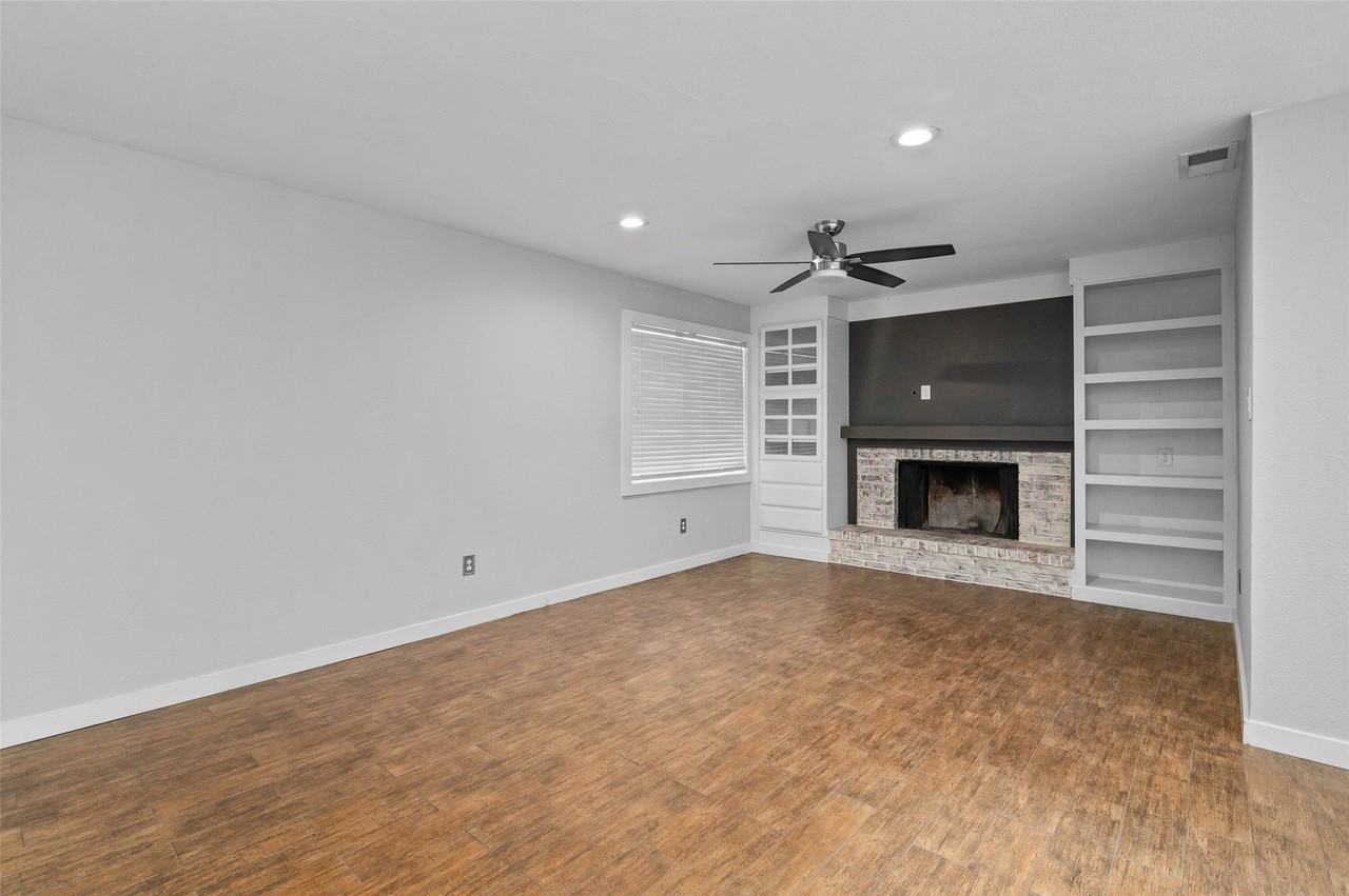 1722 Stonegate Dr - Photo 7 of 22