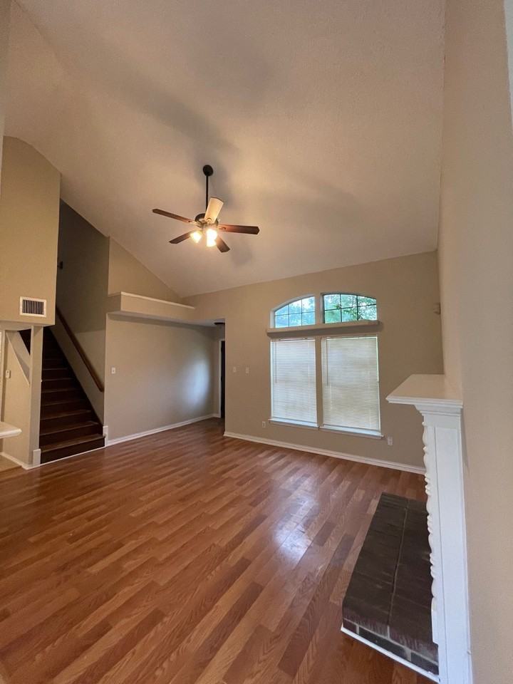 5516 Stone Meadow Ln - Photo 3 of 14