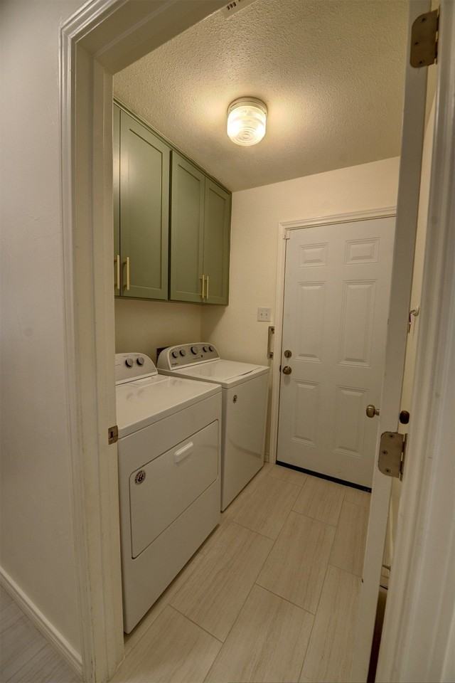 5516 Timber Green Dr - Photo 4 of 27
