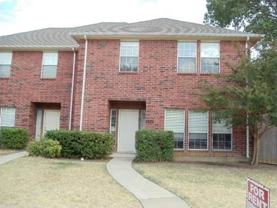 8528 Holly St - Photo 1 of 1