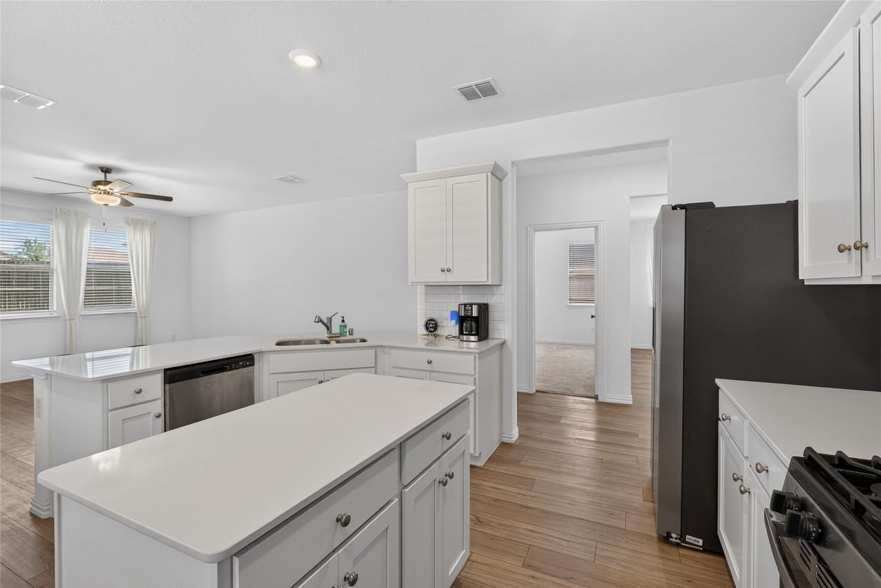 3308 Tulip Poplar Trl - Photo 6 of 28