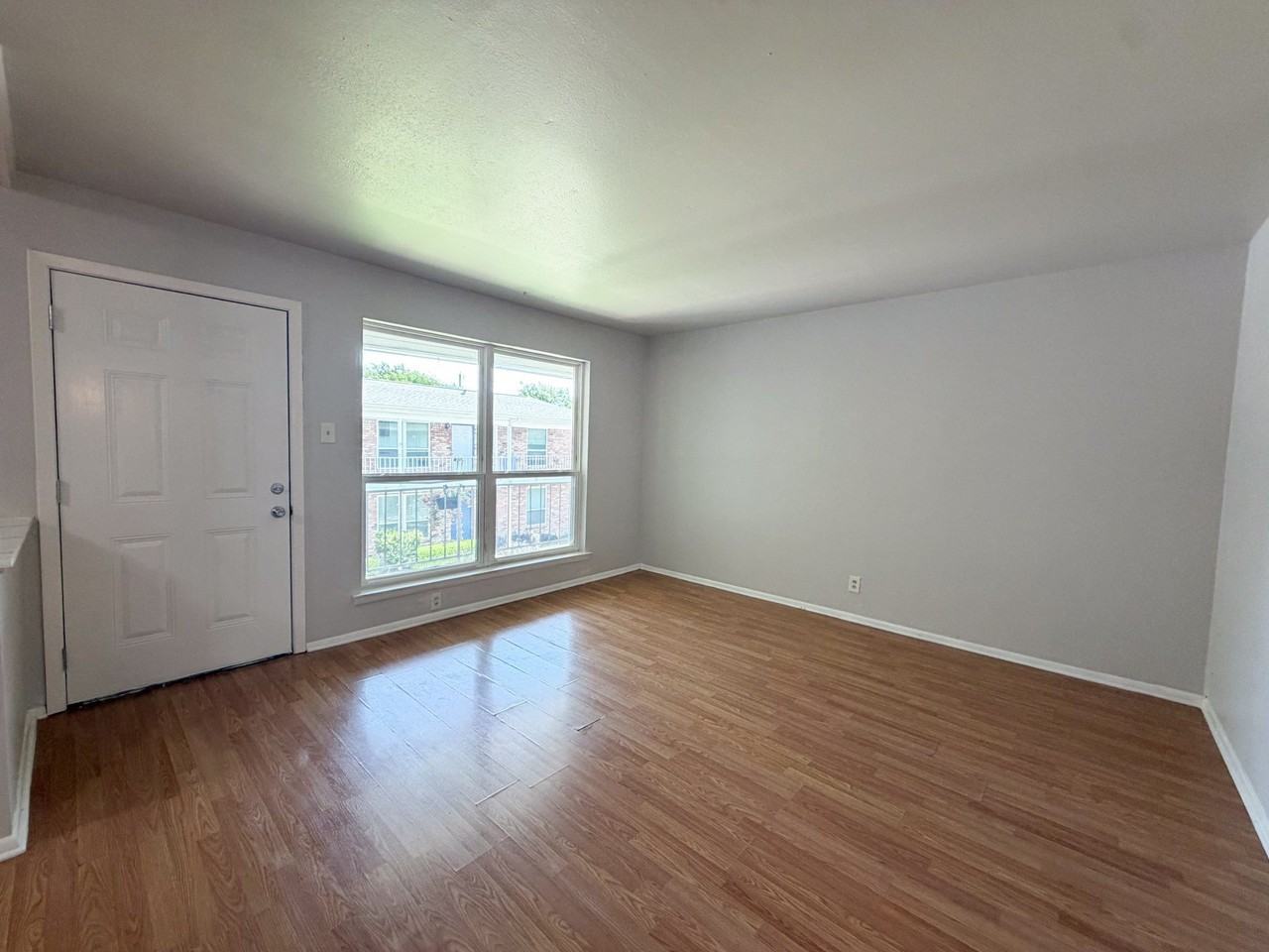 518 N Rogers St #202 - Photo 2 of 10