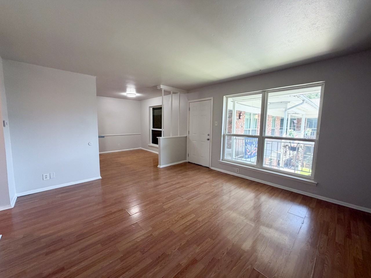 518 N Rogers St #202 - Photo 3 of 10