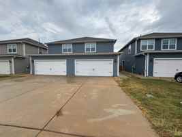 featured image of 315 Marsh Ln