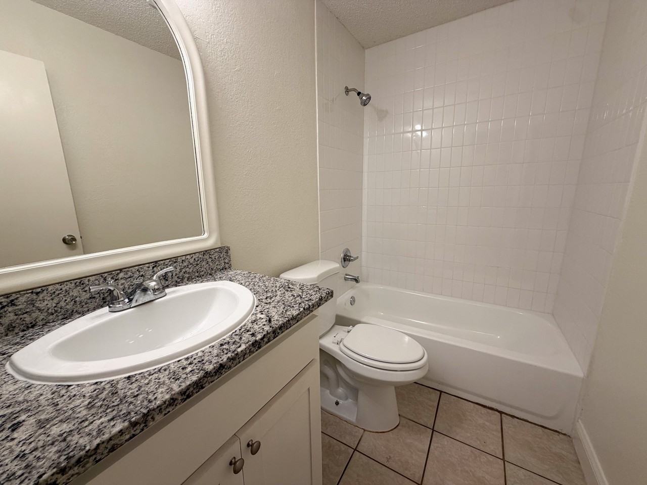 604 Walter Stephenson Rd #B - Photo 7 of 12