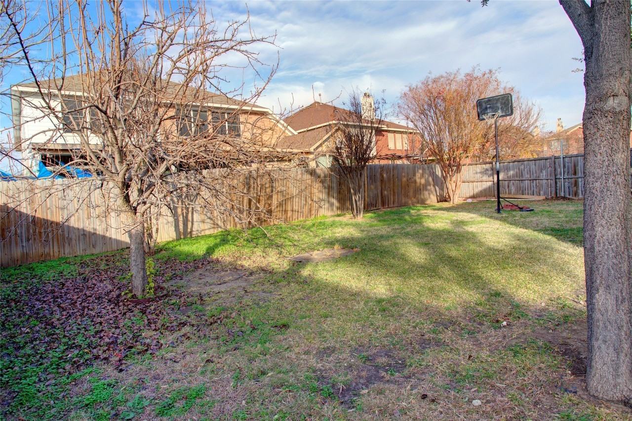 3507 Tamarack Dr - Photo 2 of 30