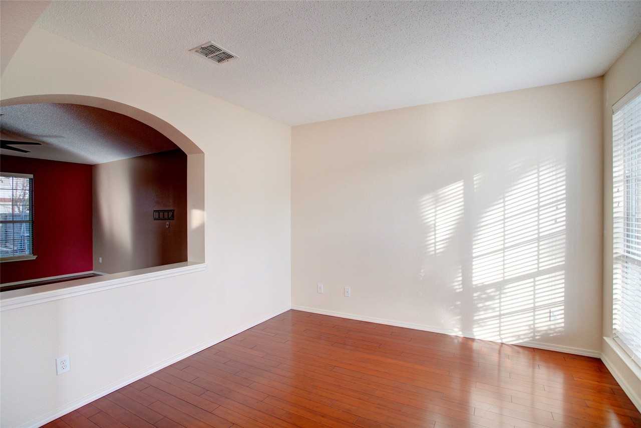 3507 Tamarack Dr - Photo 6 of 30