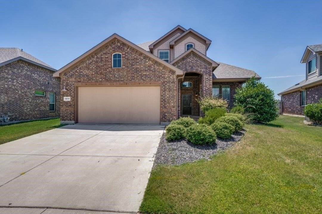 1837 Finch Trl - Photo 2 of 15