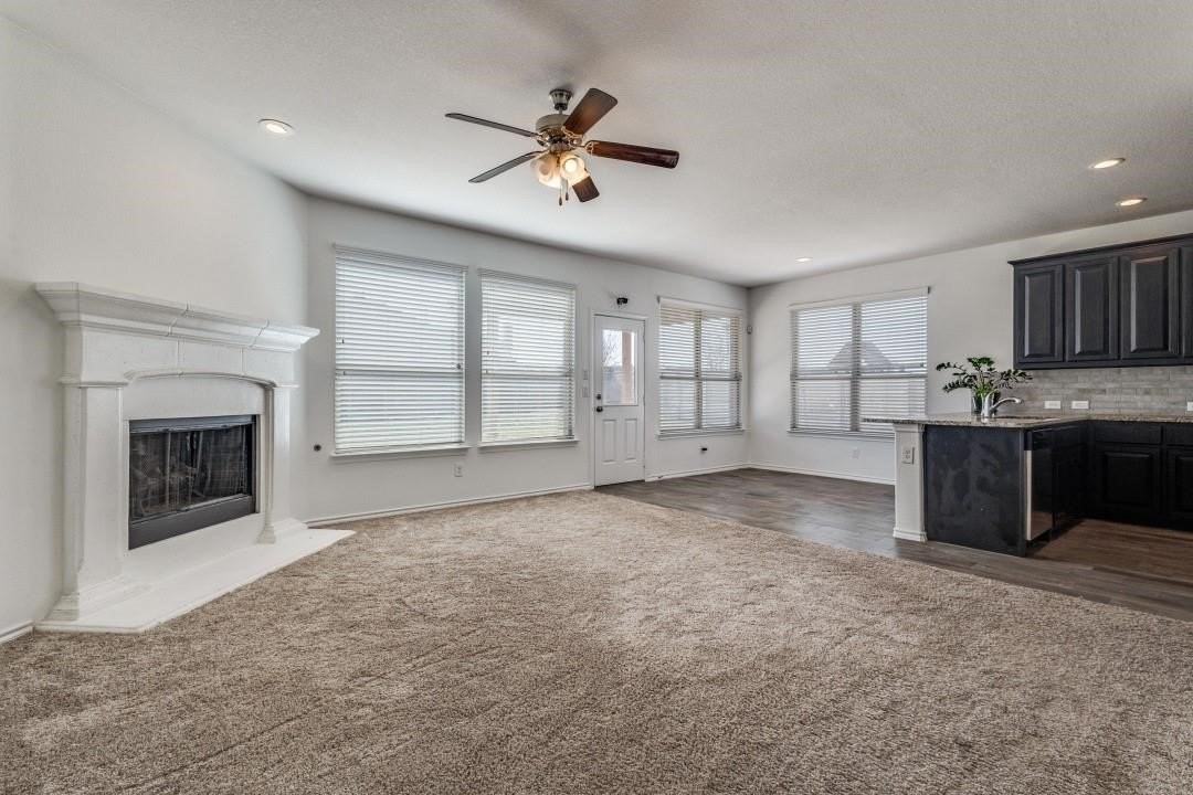 1837 Finch Trl - Photo 3 of 15