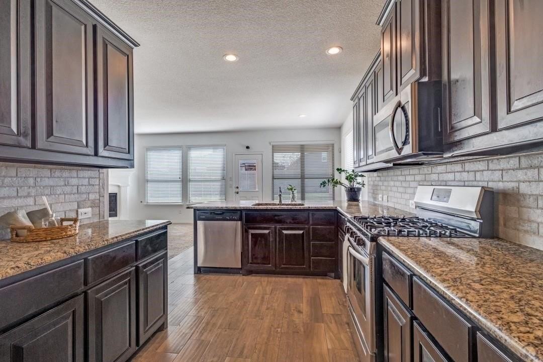 1837 Finch Trl - Photo 5 of 15