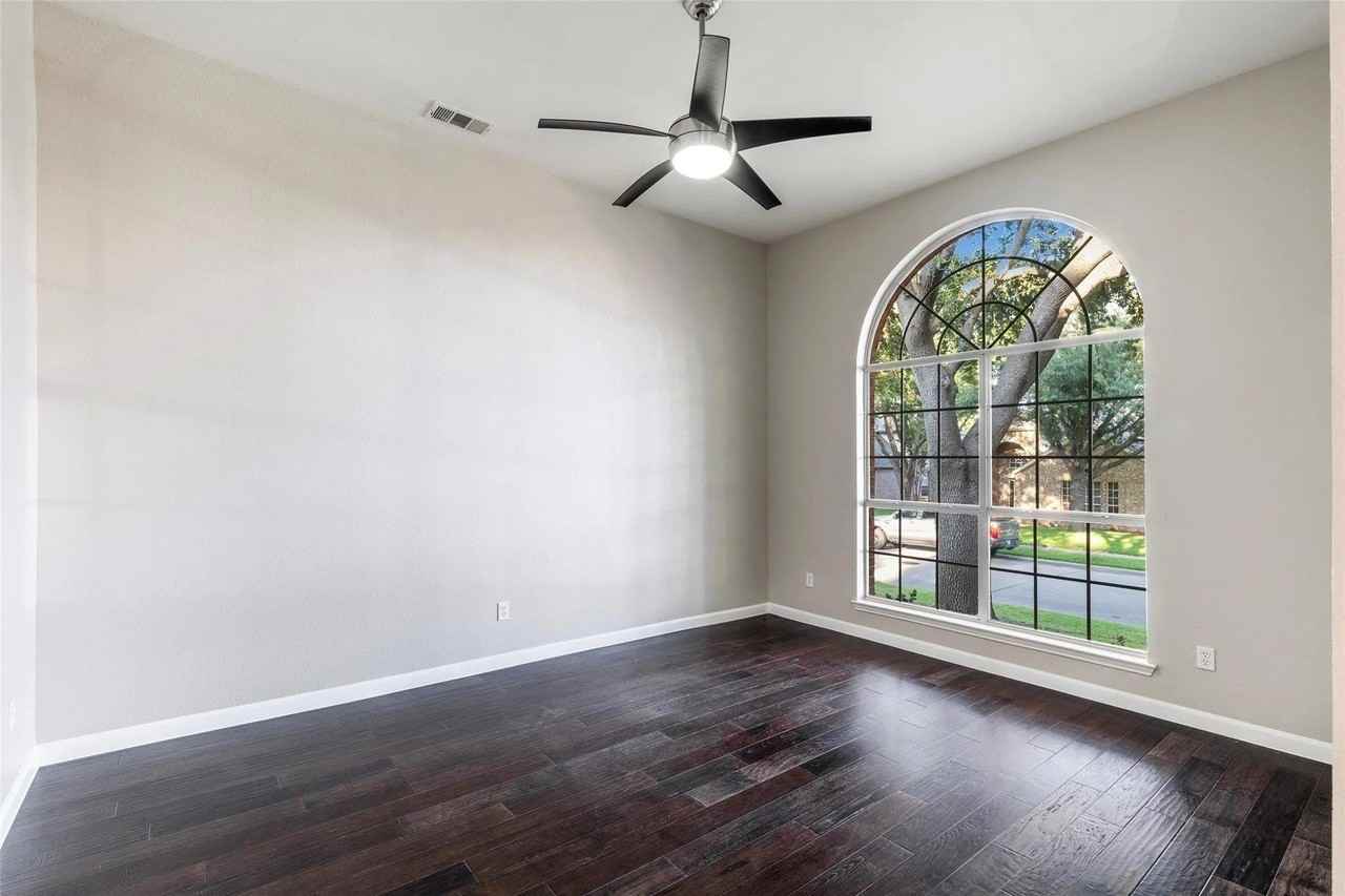 2704 Palo Duro Canyon Dr - Photo 3 of 12