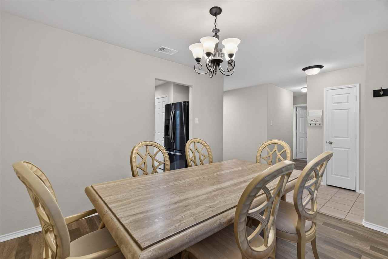 6025 Deck House Rd - Photo 6 of 26