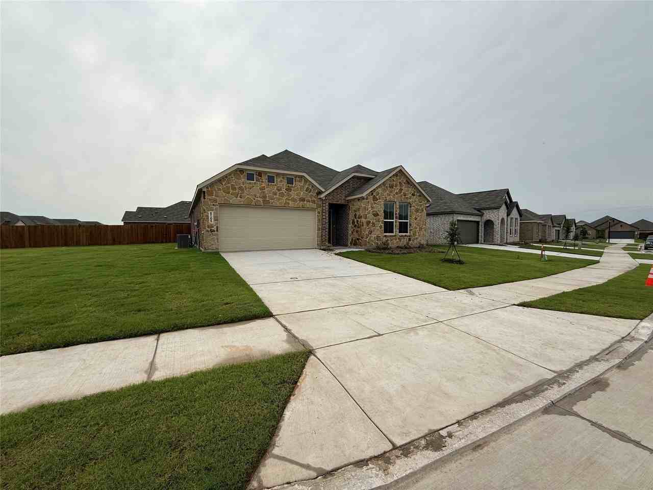 5105 Auburn Trace Ln