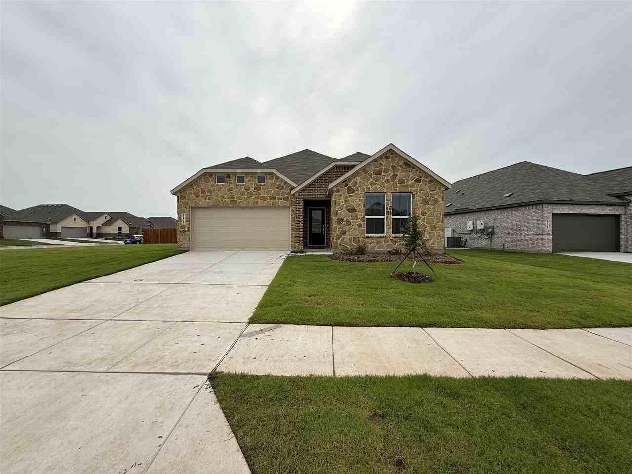 5105 Auburn Trace Ln - Photo 2 of 23
