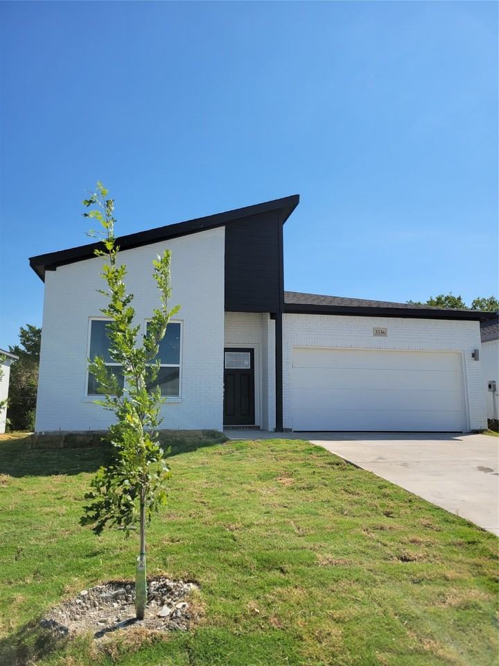 3336 Noor St - Photo 3 of 32