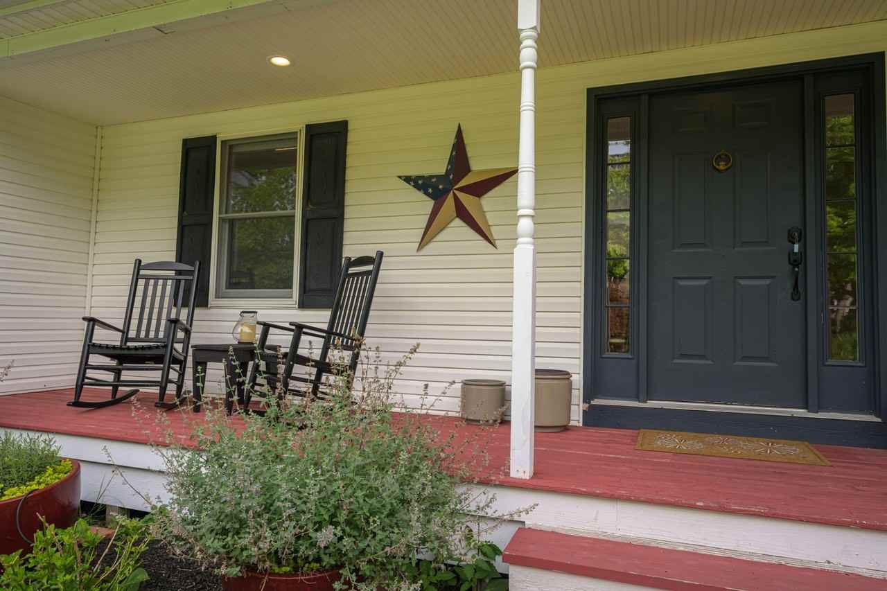 7 Amys Path - Photo 3 of 36