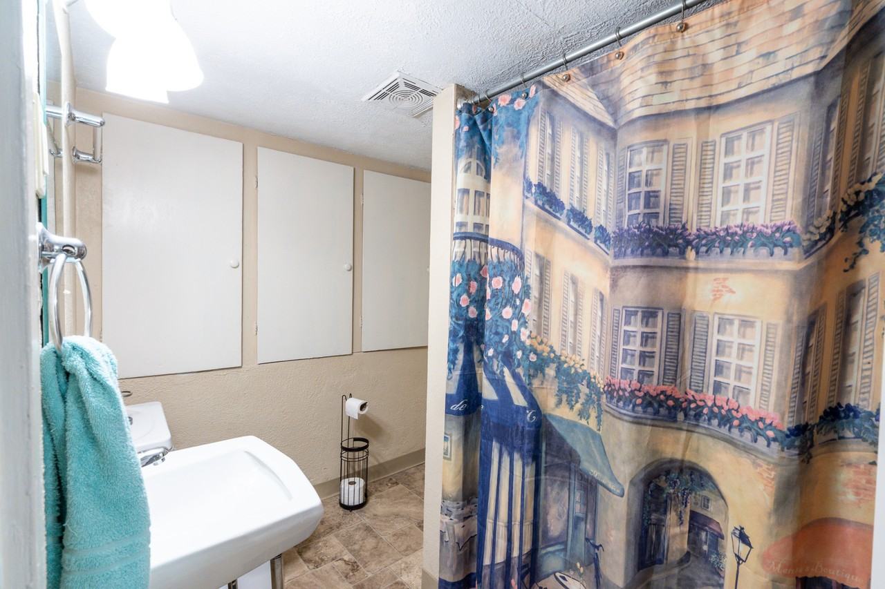 621 Cooper Ave - Photo 7 of 17