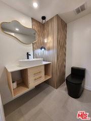 529 N Market St #8 - Photo 2 of 5
