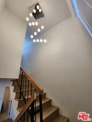 529 N Market St #8 - Photo 4 of 5