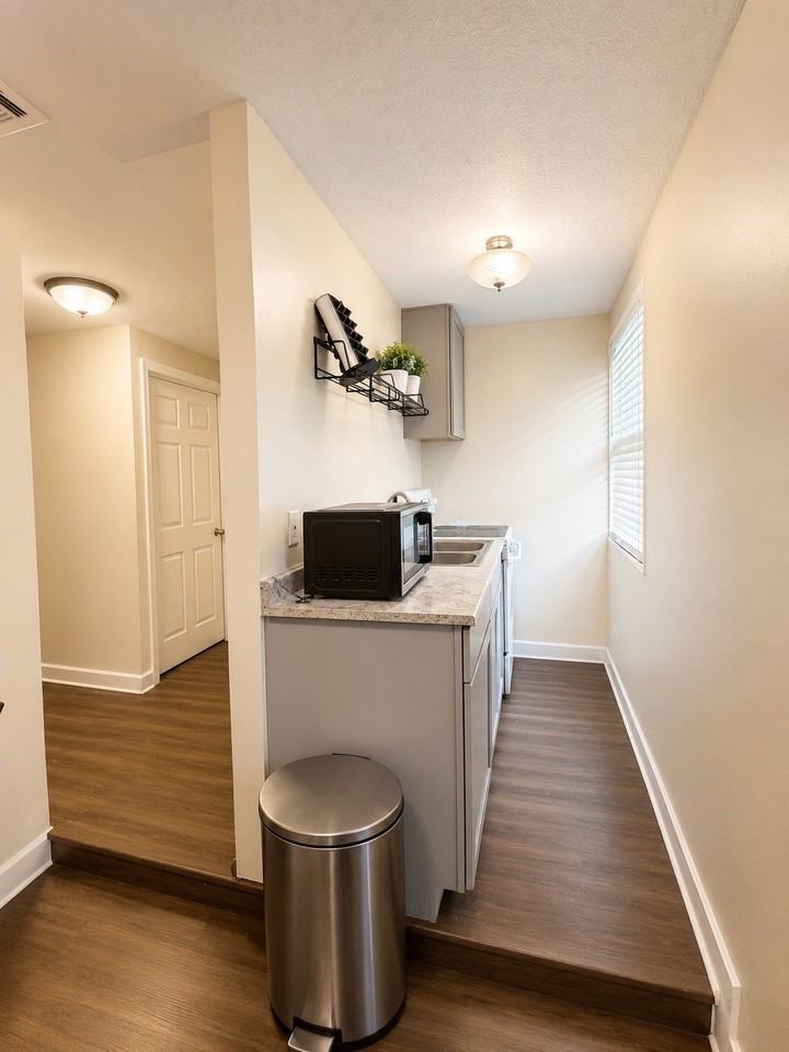 7517 Melvin Rd #REAR - Photo 6 of 6