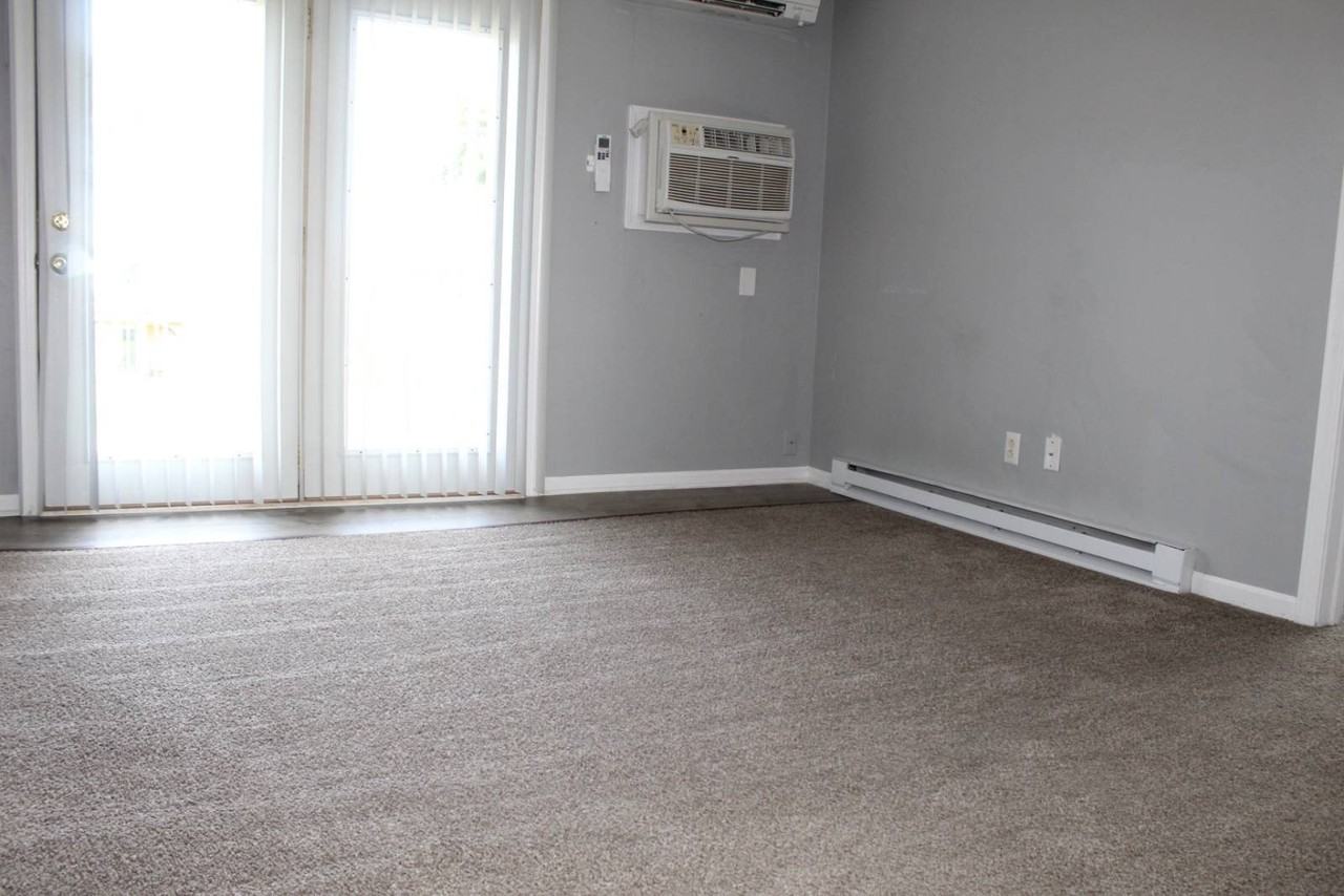 205 Sandra Ave #C3 - Photo 3 of 8