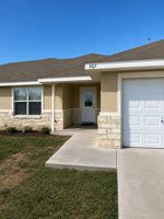 featured image of 907 Copus Cir