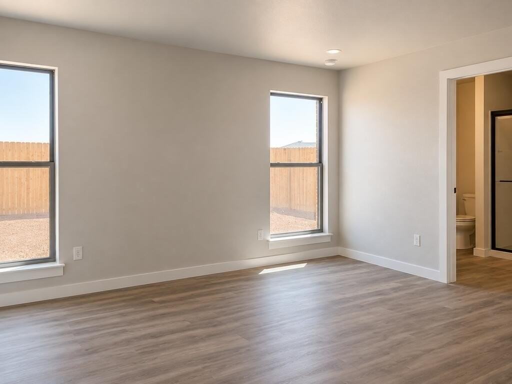 2416 Goldfinch Rd - Photo 5 of 12