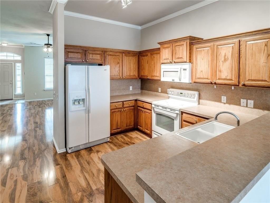 2409 Nw 161st Ter - Photo 6 of 21