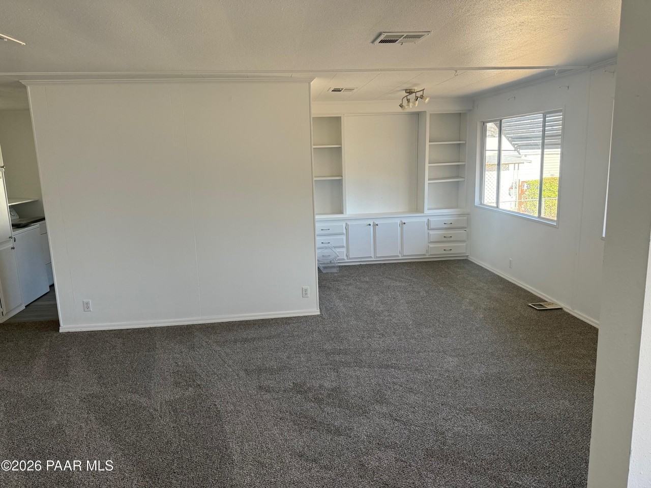 3110 Cedar Ln - Photo 6 of 28