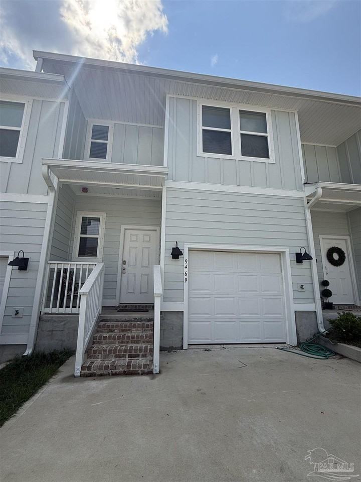 9469 Nature Creek Ln