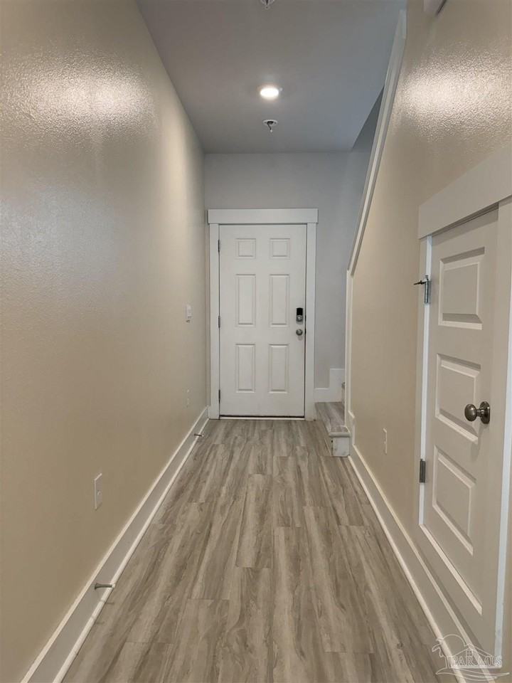 9469 Nature Creek Ln - Photo 2 of 24
