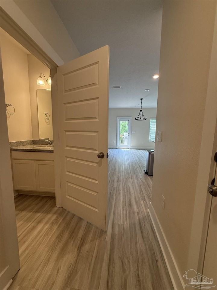 9469 Nature Creek Ln - Photo 3 of 24