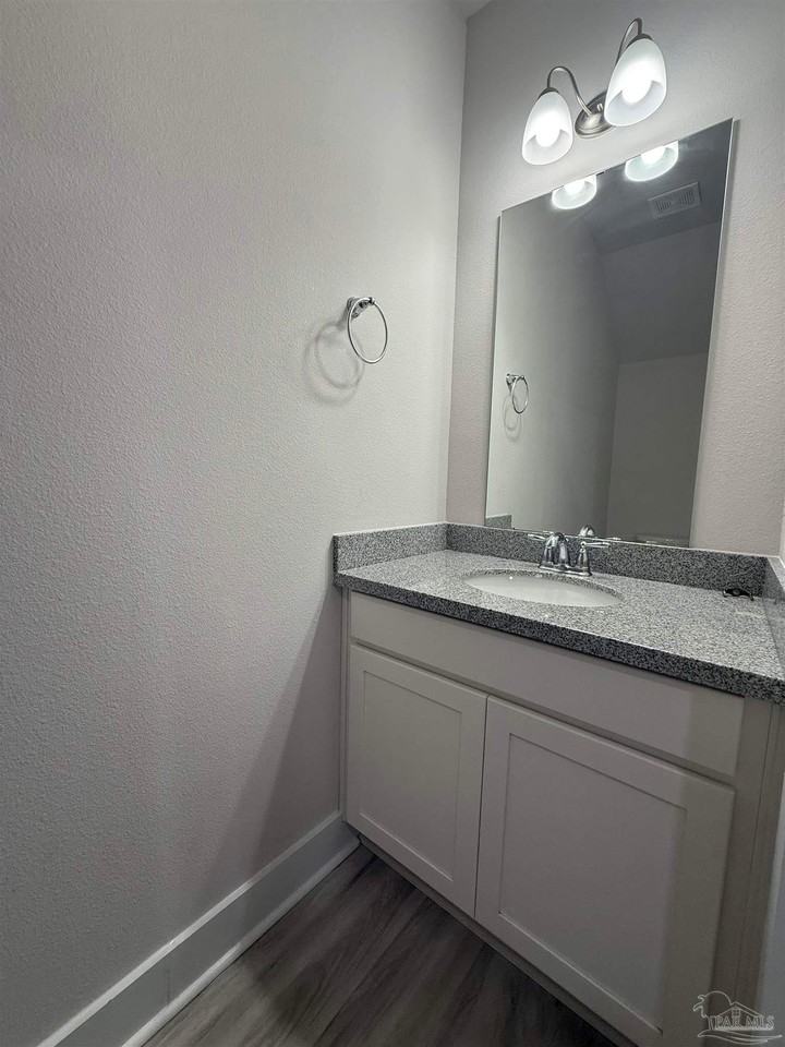 9469 Nature Creek Ln - Photo 4 of 24