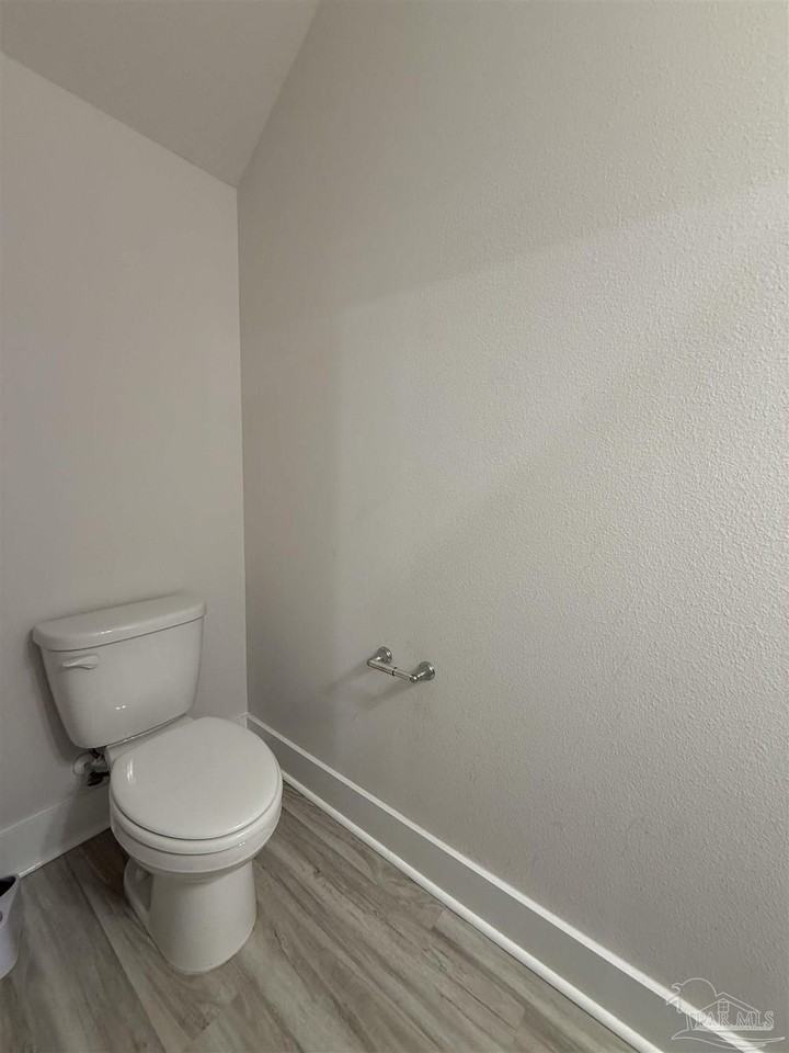 9469 Nature Creek Ln - Photo 5 of 24