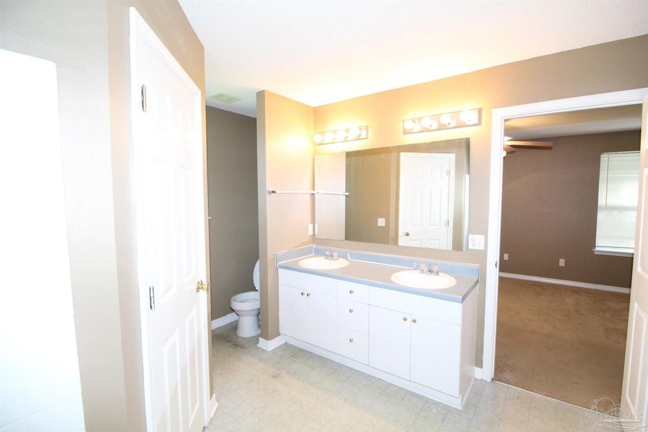 4319 Crosswinds Dr - Photo 7 of 15