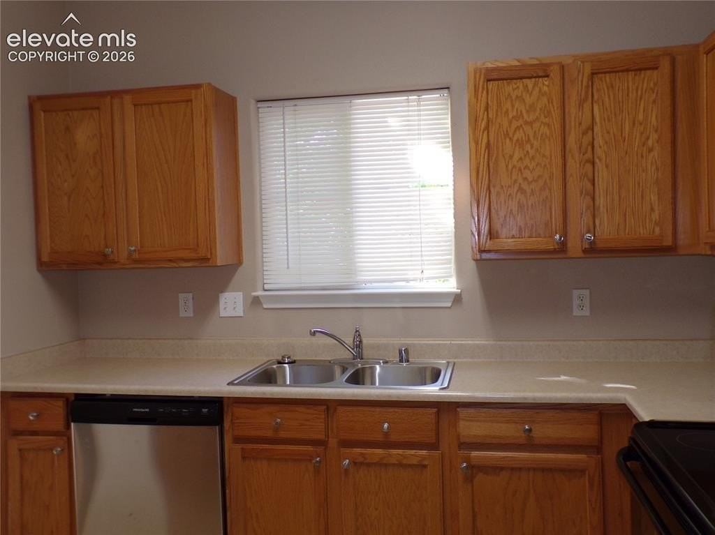 3815 Riviera Grv #101 - Photo 4 of 20