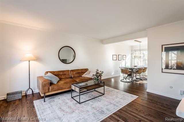 1039 N Old Woodward Ave #7 - Photo 6 of 24