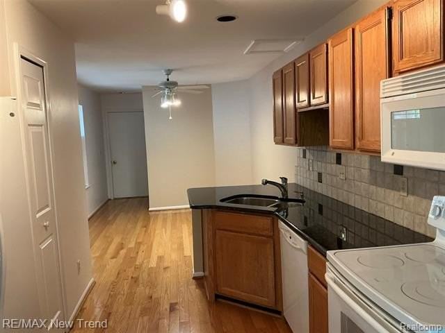 4356 Pine Ridge Ct - Photo 2 of 26