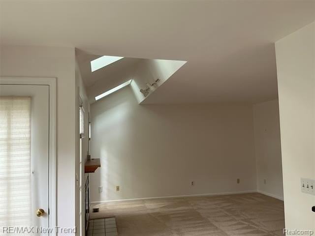 4356 Pine Ridge Ct - Photo 4 of 26