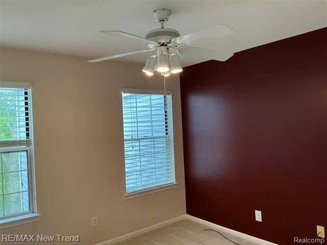 4356 Pine Ridge Ct - Photo 7 of 26