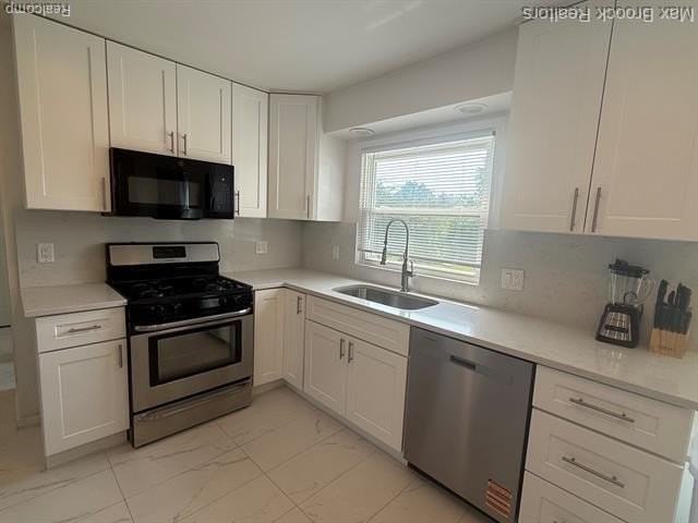 4803 Thorntree Dr - Photo 2 of 27