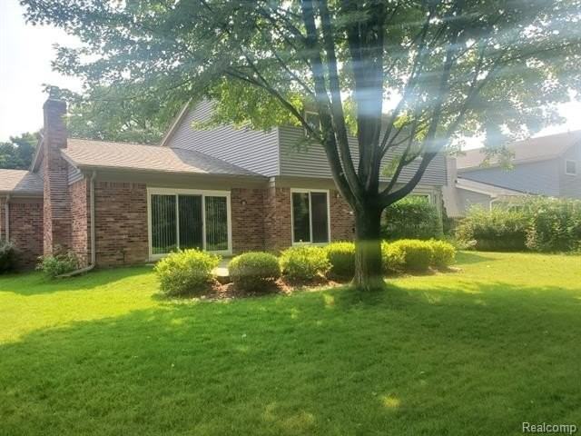 5057 Prentis Dr - Photo 2 of 28