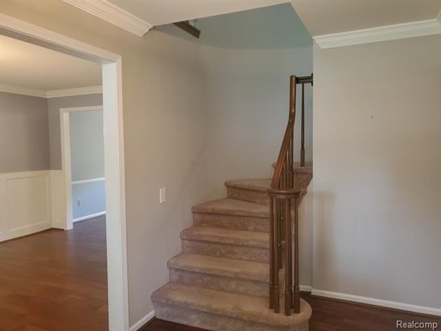 5057 Prentis Dr - Photo 5 of 28