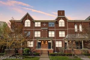 featured image of 3091 Camden Dr