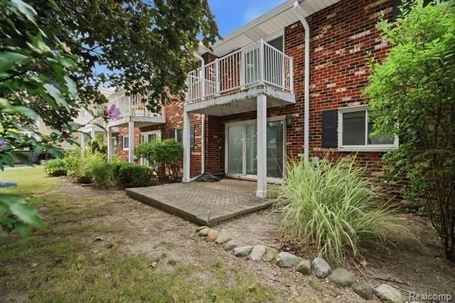 16842 Edloytom Way - Photo 3 of 39