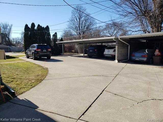 3105 Linwood Ave - Photo 3 of 22